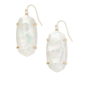 Kendra Scott Esme earrings! Like new